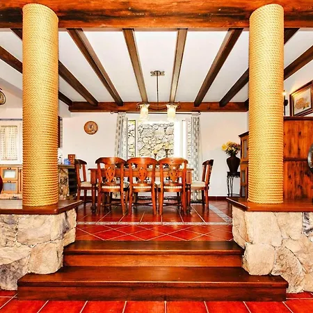 Сasa de vacaciones Holiday Home In Nazareth
